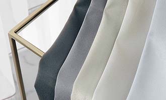 グレーホワイト