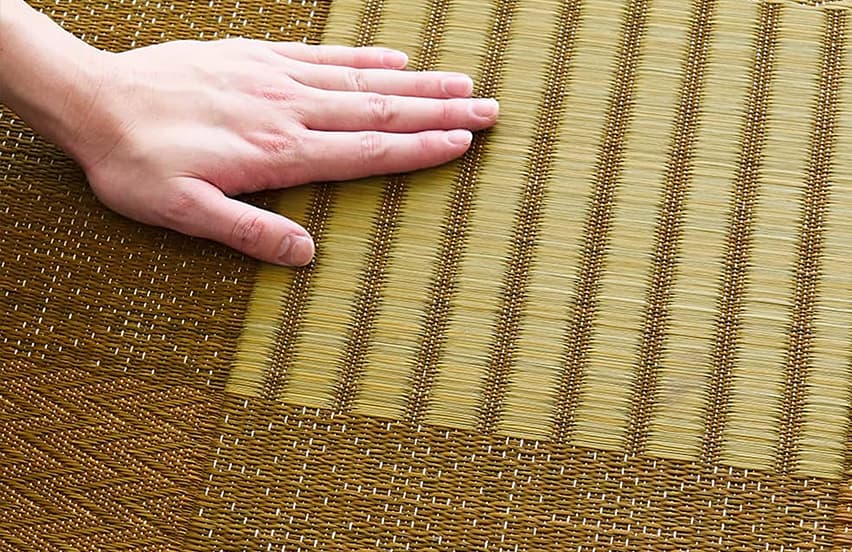 継ぎ目のピンホールからの光漏れが防げる(遮光カーテン)