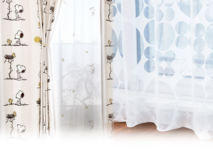 スヌーピーカーテンの看板