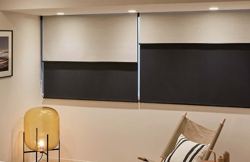 ダブルロールスクリーン