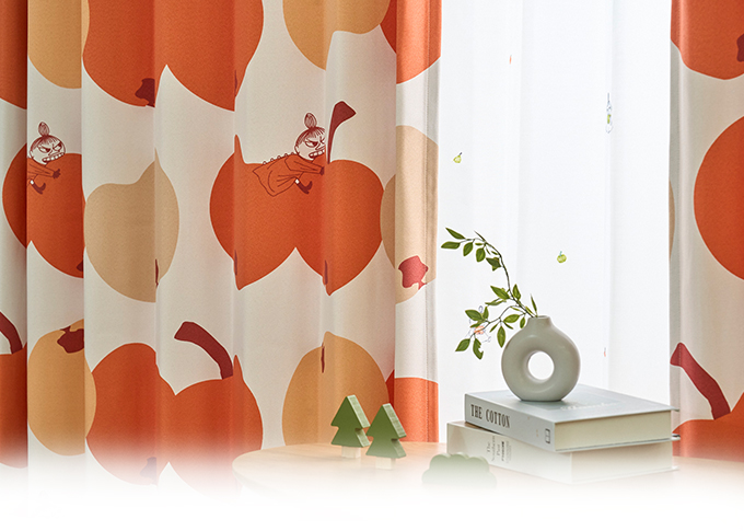 ムーミンカーテンの看板