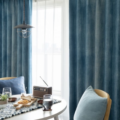 アメリカの伝統柄をカーテンに落とし込んだお洒落なカーテン ＜フェードセット＞を見る