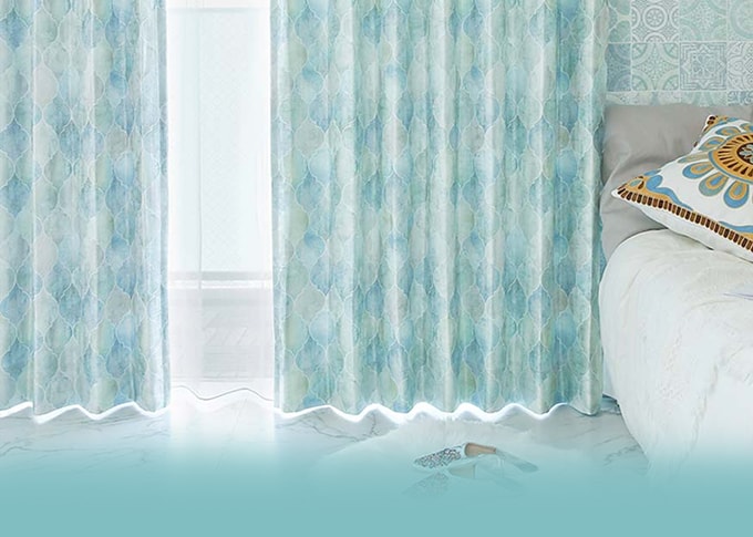 3級遮光カーテンの看板