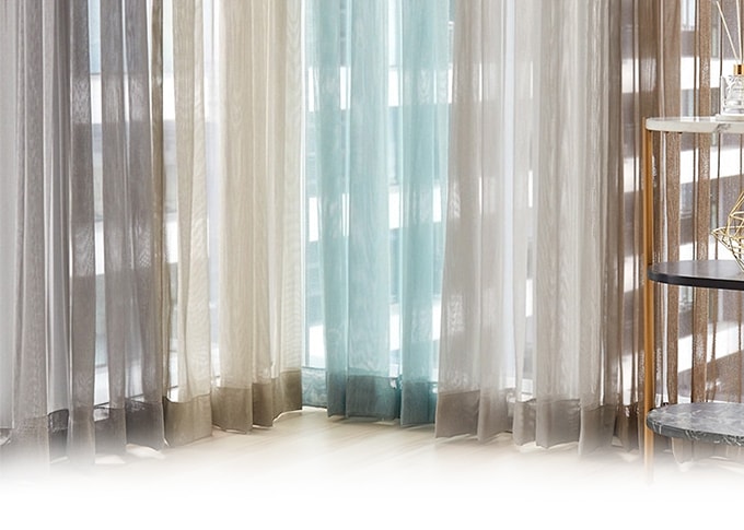 おしゃれなカラーレースカーテンの看板