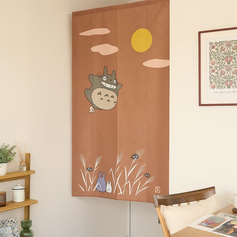 トトロとほっこりお月見の時間。夜に寄り添う、やさしいひととき＜みんなでお月見＞