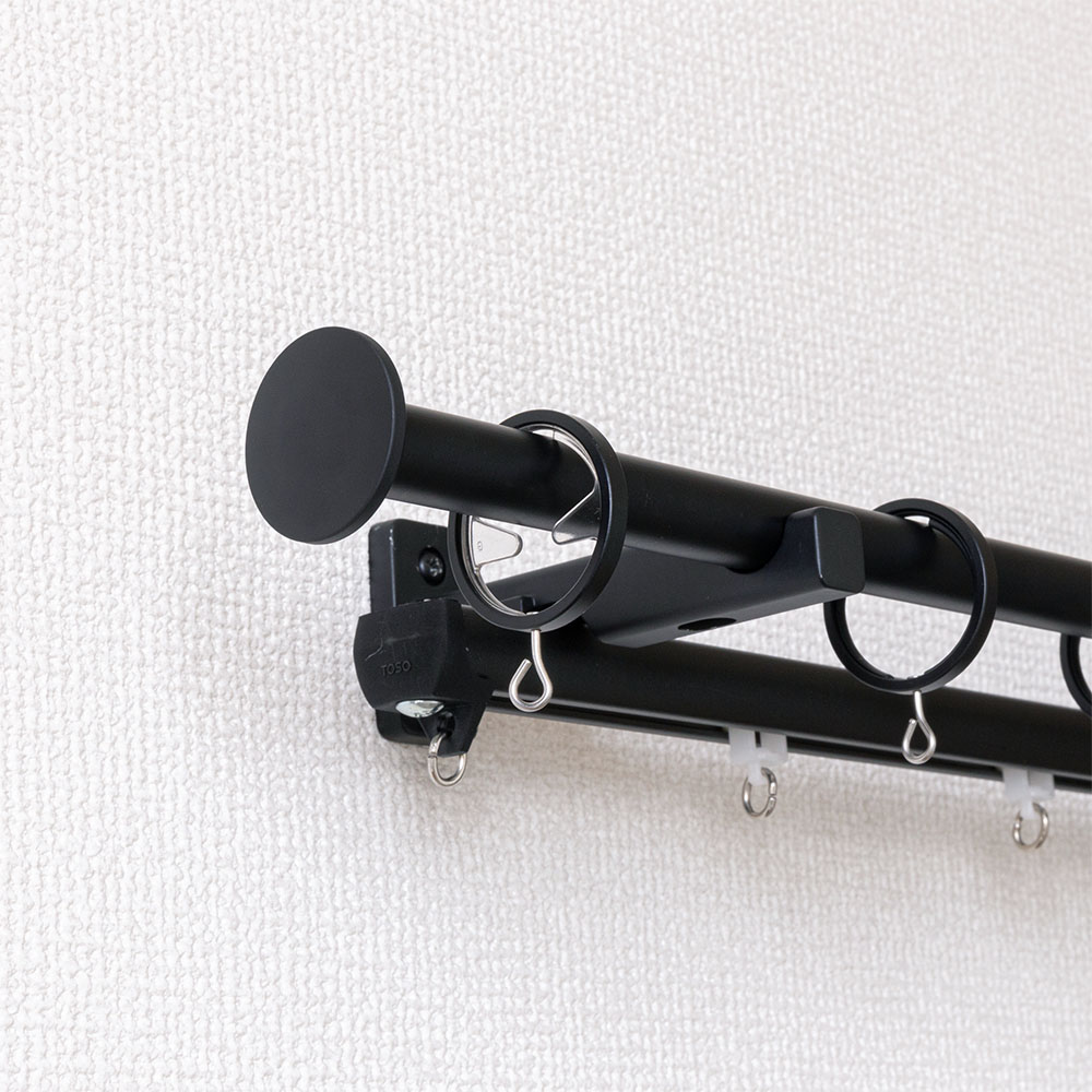 カーテンレール モノクロテイストでミニマルなおしゃれカーテンレール ＜モノ16 Bキャップ ダブル＞