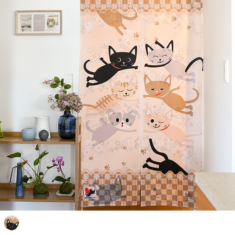 のれん ウォッシャブル  表と裏で違う柄を見せてくれる、Wプリント加工のこだわりのれん ＜welcome cats＞