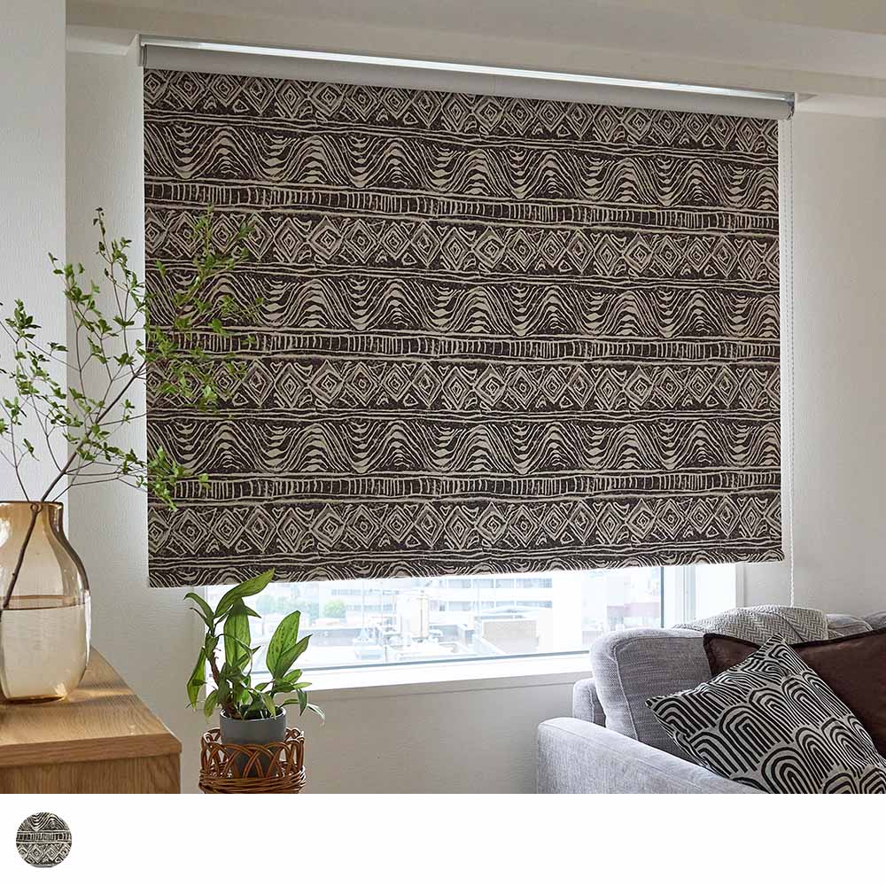 プリミティブロールスクリーン