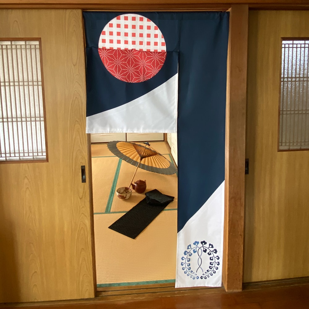 のれん ウォッシャブル ボタンで簡単調節♪好きな高さに変えられる高さ調節のれん ＜ファンシー＞04