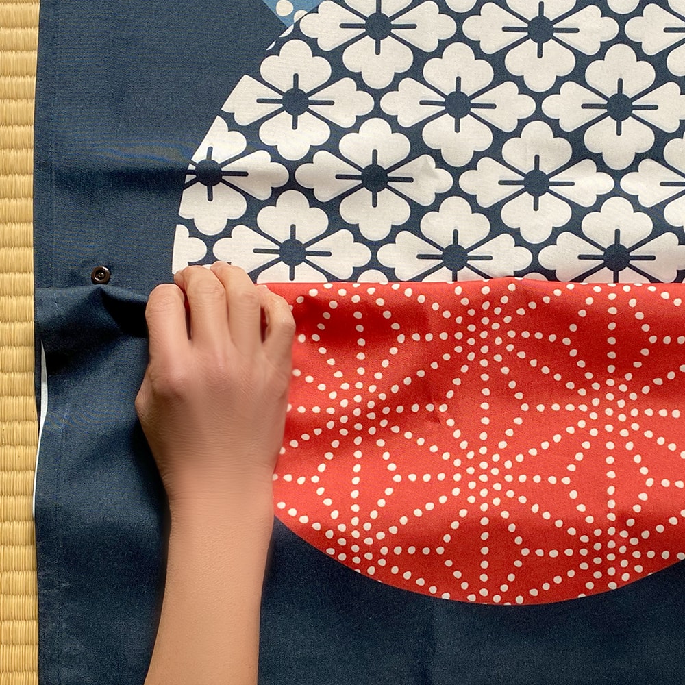 のれん ウォッシャブル ボタンで簡単調節♪好きな高さに変えられる高さ調節のれん ＜ファンシー＞06