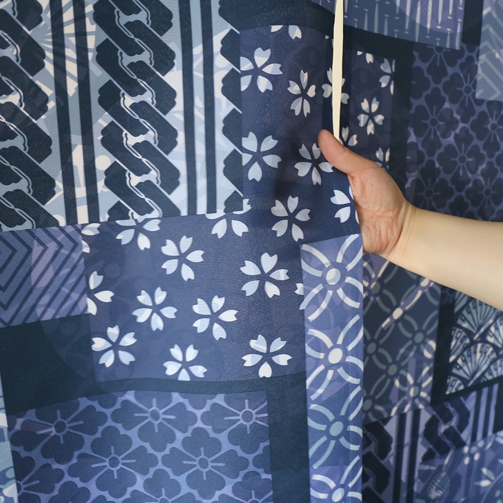 のれん ウォッシャブル  表と裏で違う柄を見せてくれる、Wプリント加工のこだわりのれん ＜番傘パッチワーク＞03