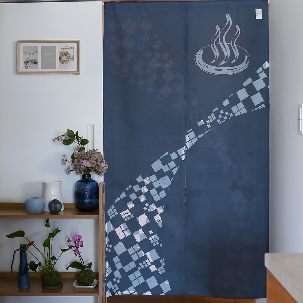 のれん ウォッシャブル  表と裏で違う柄を見せてくれる、Wプリント加工のこだわりのれん ＜湯のれん壱＞02