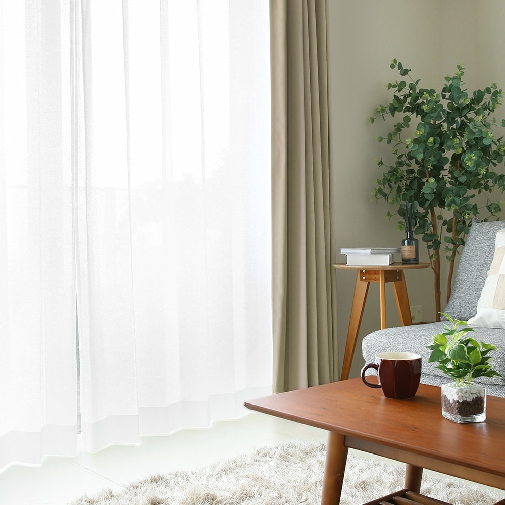 ＜ポエティ アイボリー＞