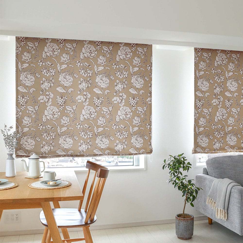 シェードカーテンで、<br>フレンチシックの優雅さをお部屋に