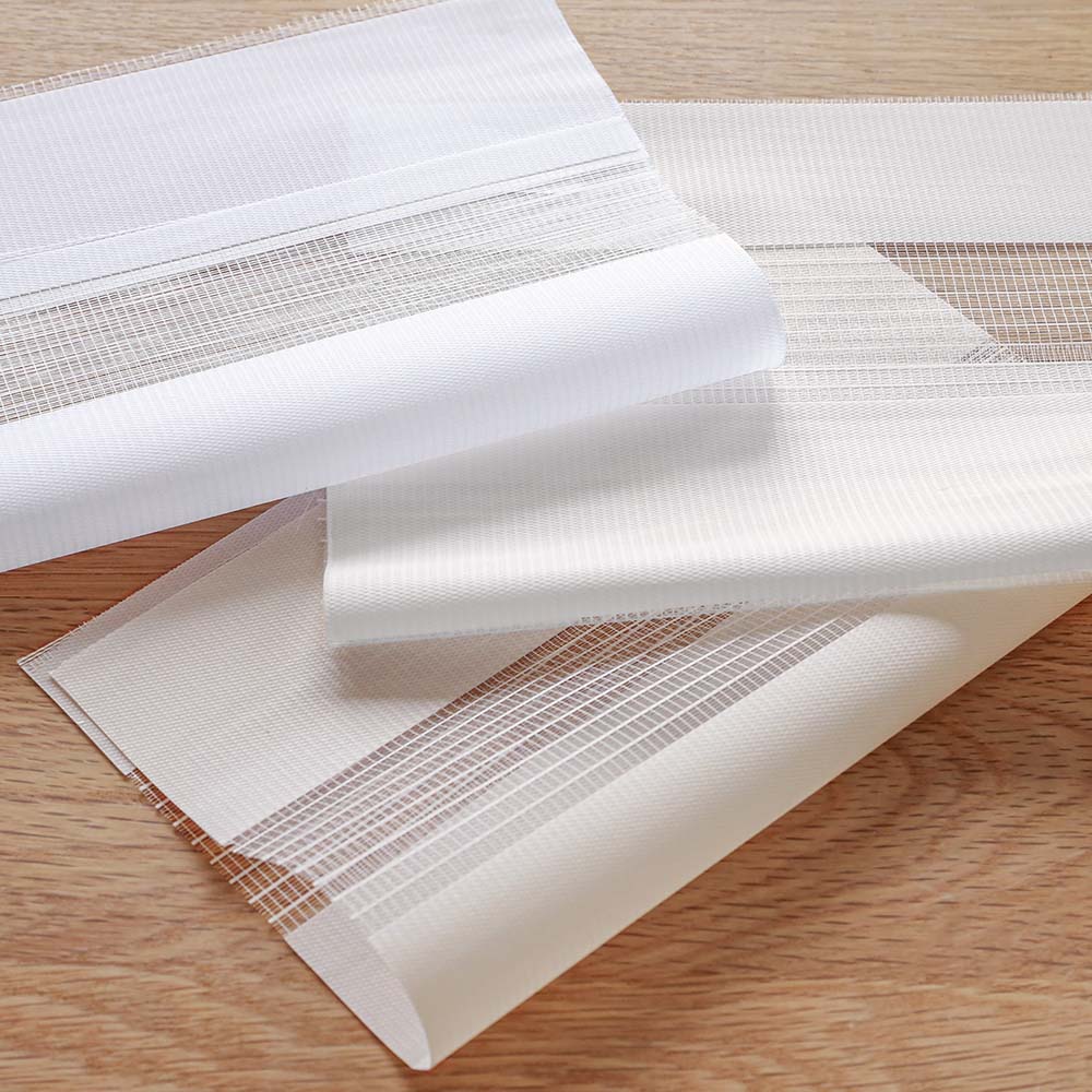 つっぱり調光ロールスクリーン ホワイトピュア 商品画像02