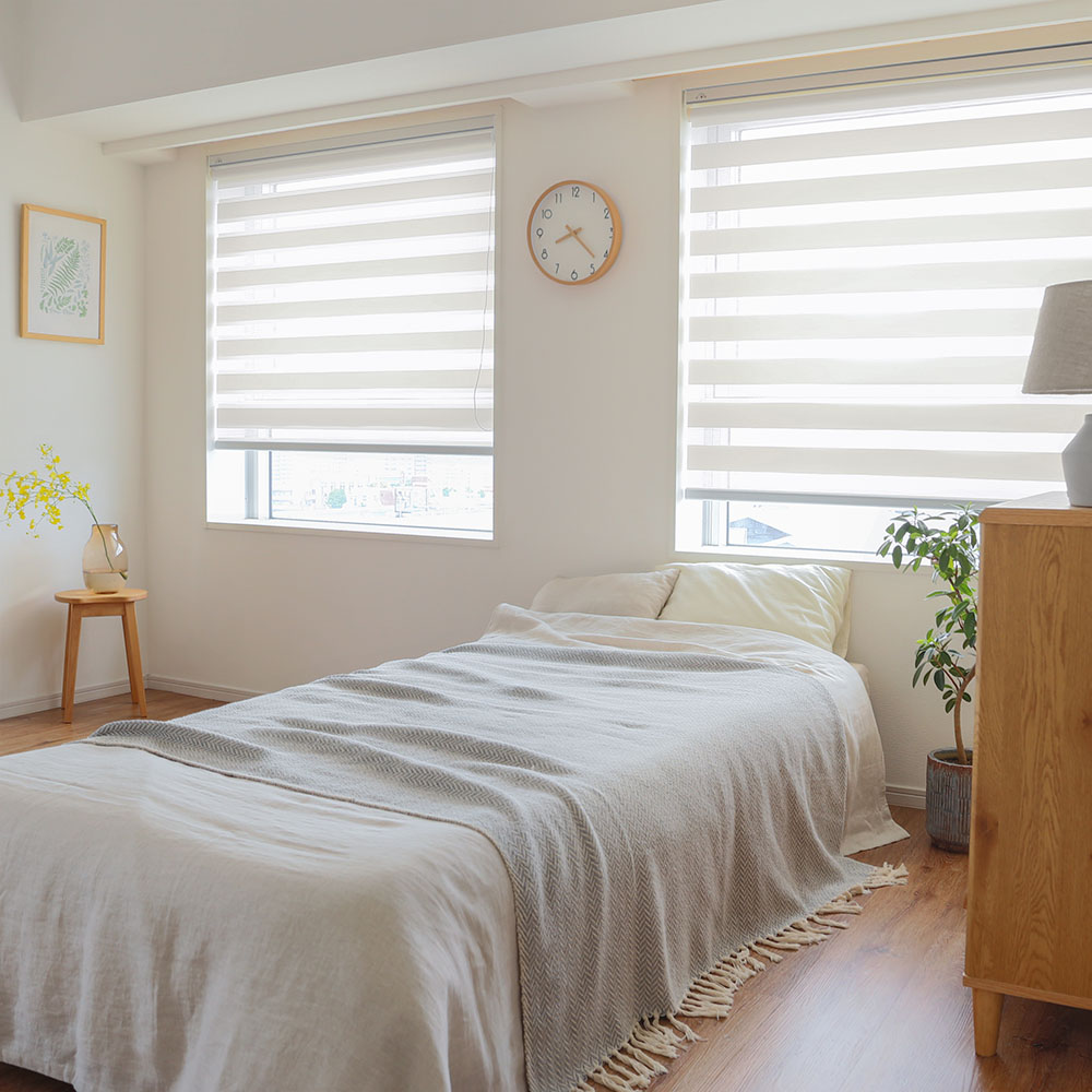 つっぱり調光ロールスクリーン ホワイトピュア 商品画像05