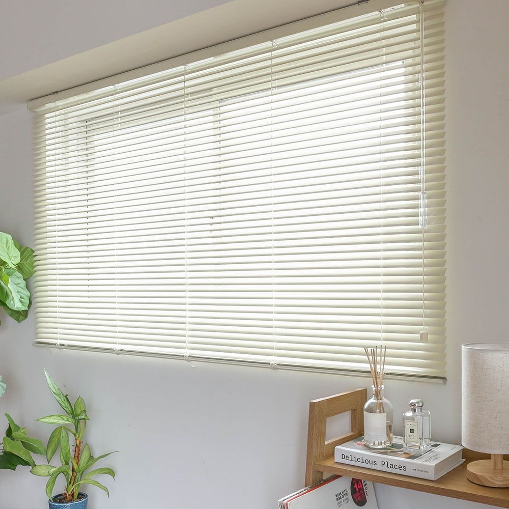 セレーノグランツ遮熱ベーシック25 商品画像01