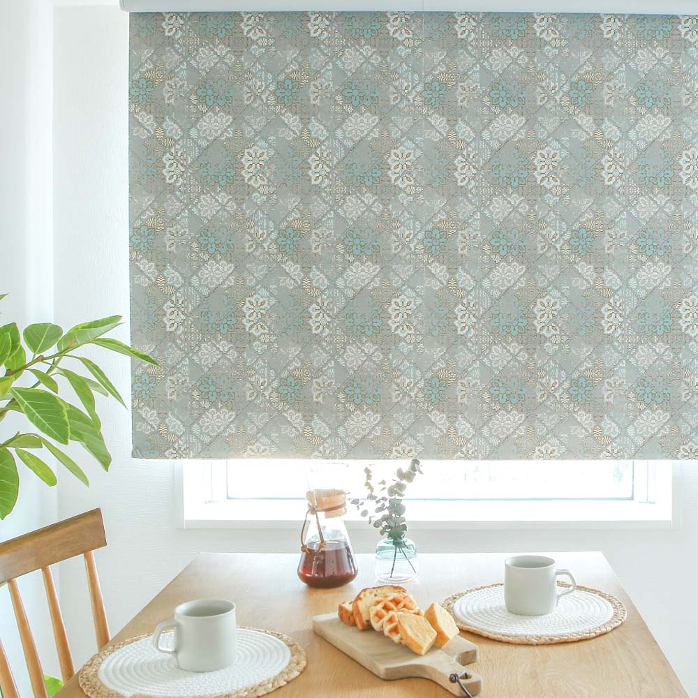 ファイントダマスク ロールスクリーン 商品画像01